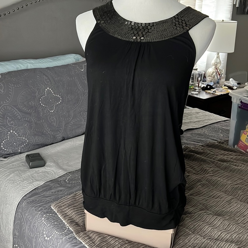 Perfect for Vegas sequin tank